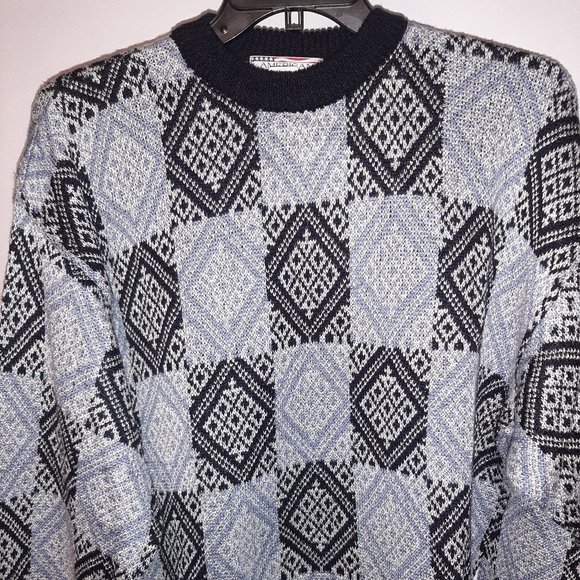 AMERICAN BASICS sweater in size XL - Picture 5 of 9